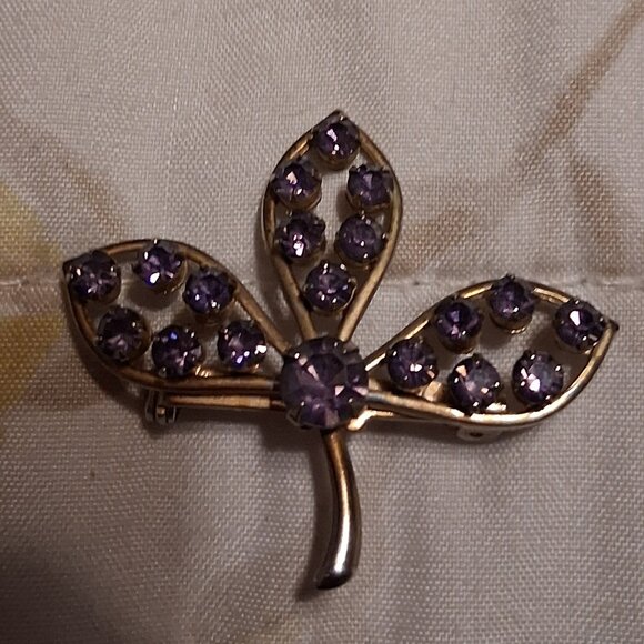 VINTAGE  BROOCH - Picture 1 of 1